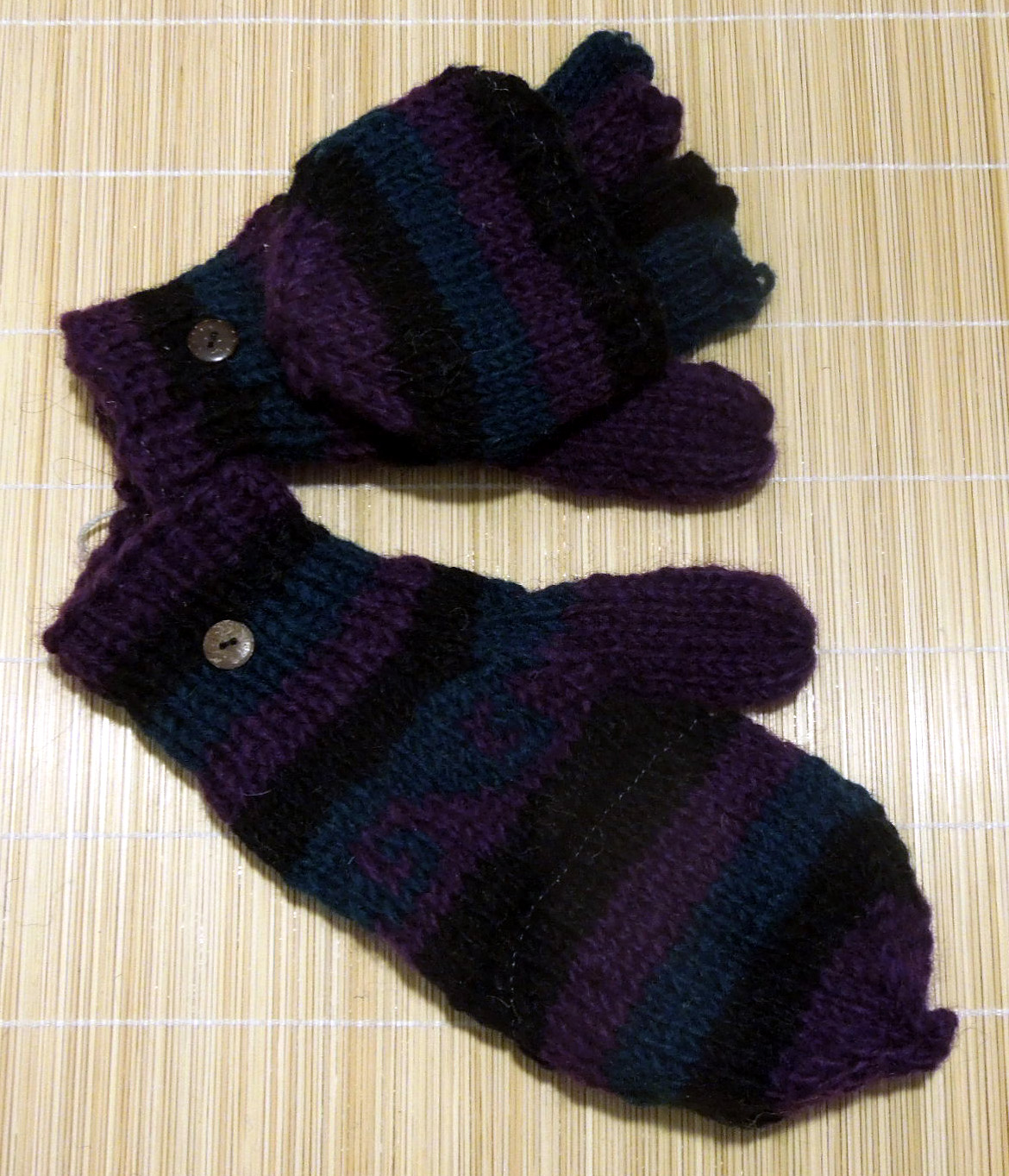 Vlněné rukavice s klapkami