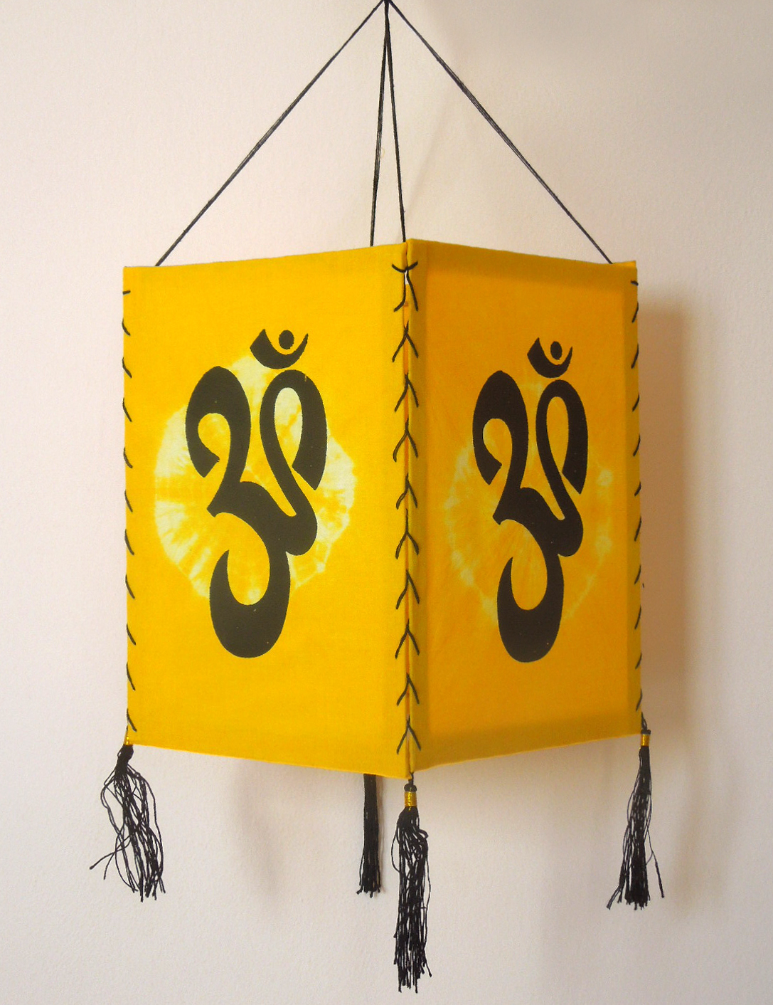Ozdobný látkový lampion