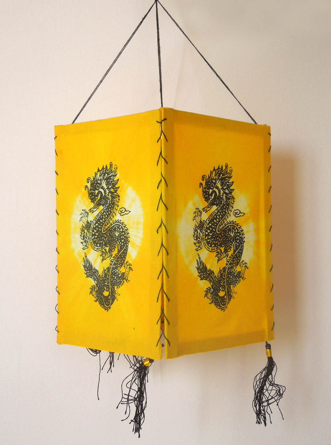 Ozdobný látkový lampion