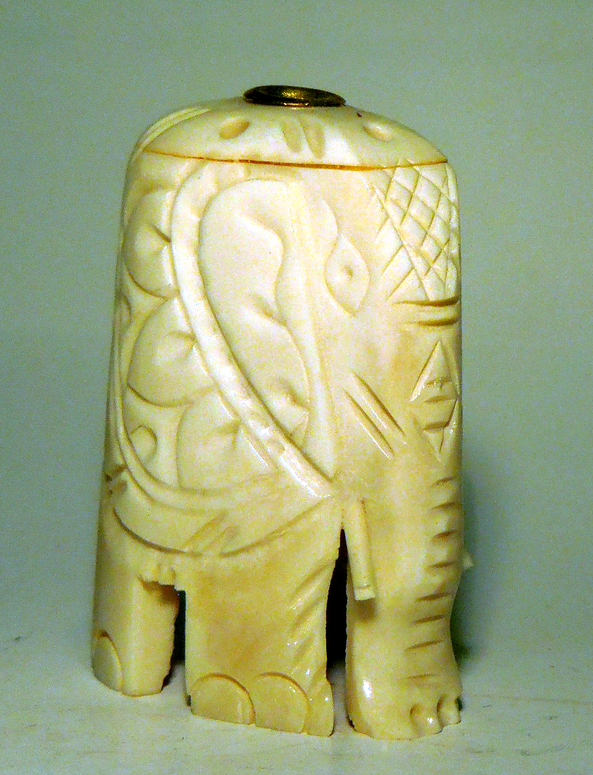 Slon - stojánek