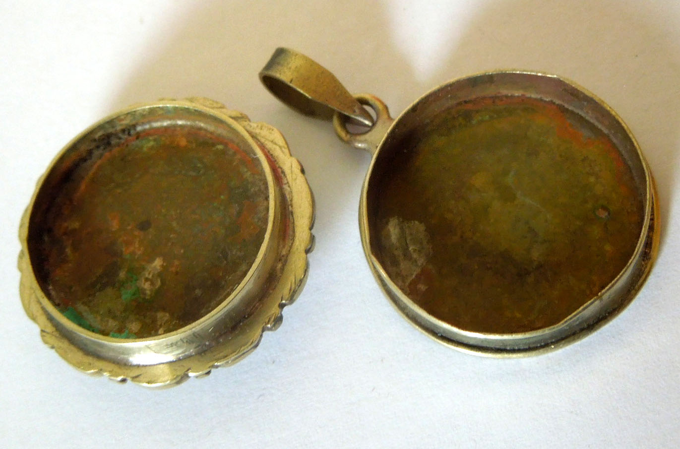 Gau s Kalačakra mantrou